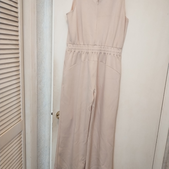 Jumpsuit - Picture 9 of 11